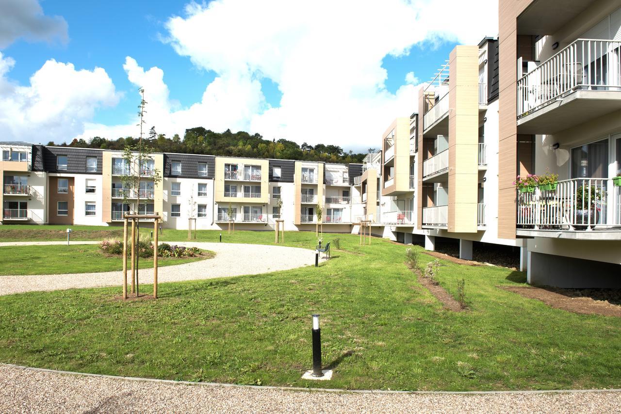 Domitys Le Pavillon De Diane Aparthotel Thionville Exterior foto